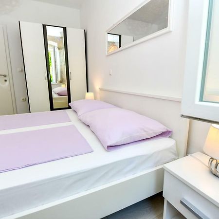Mila Apartment 신 외부 사진